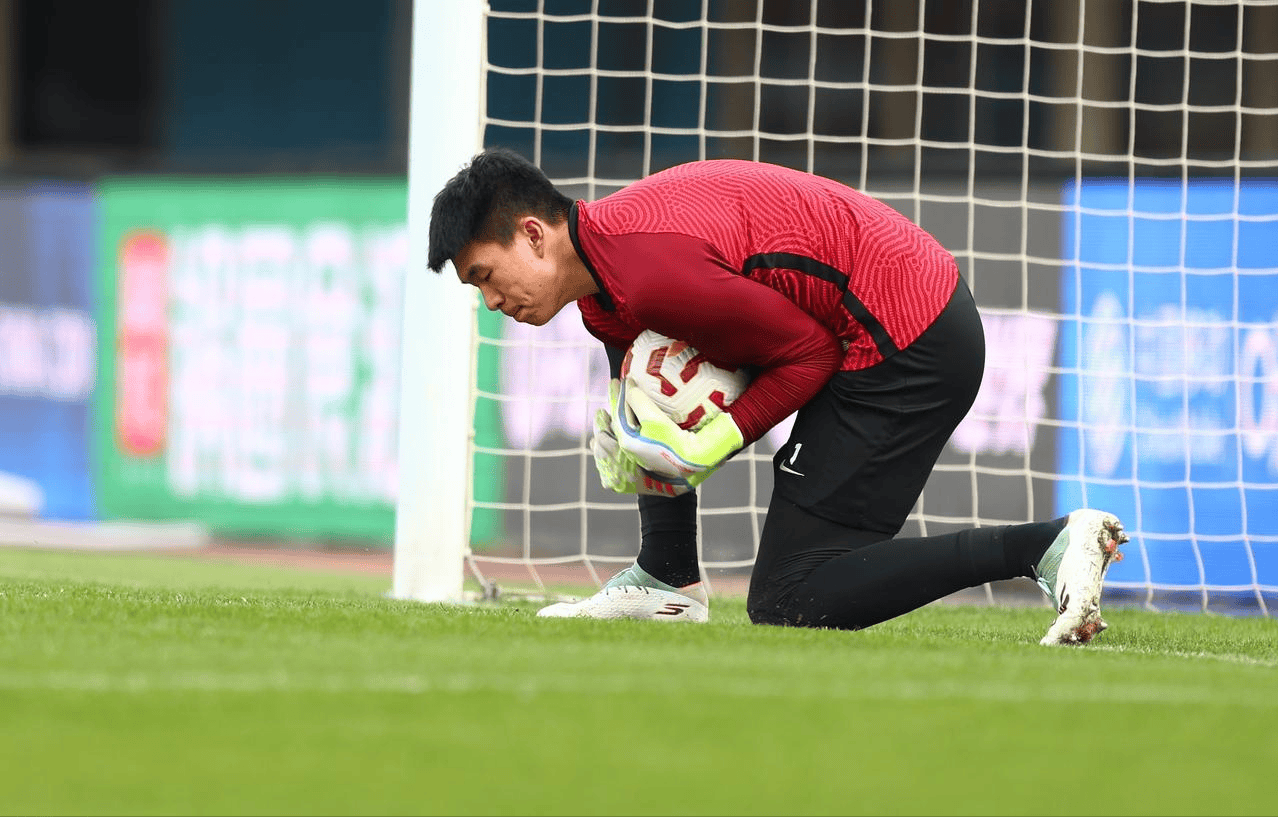 开元官方网站刚刚!上海申花围绕意甲篮板制胜赛前芝加哥公牛调整名单以备欧篮联,关键时刻纽卡斯尔调整名单以备欧超杯的简单介绍